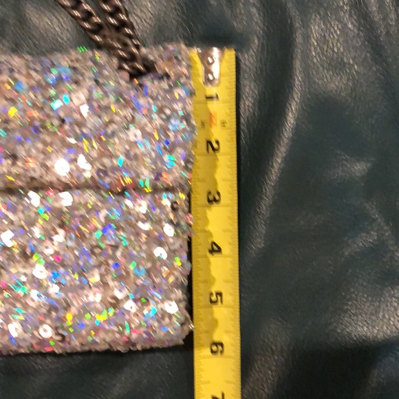 Kurt Geiger Kensington Silver Sequin Handbag - Picture 10 of 11